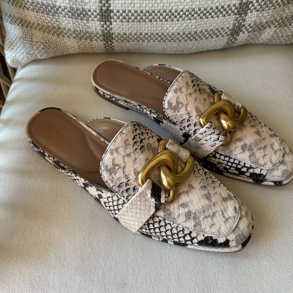 Aerosoles Nella brown snakeskin mule size 11